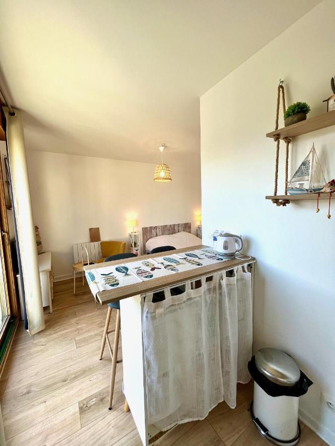 Salm, Coquet Studio Avec Balcon ウイストルアム エクステリア 写真